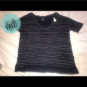 Old navy tee NWT